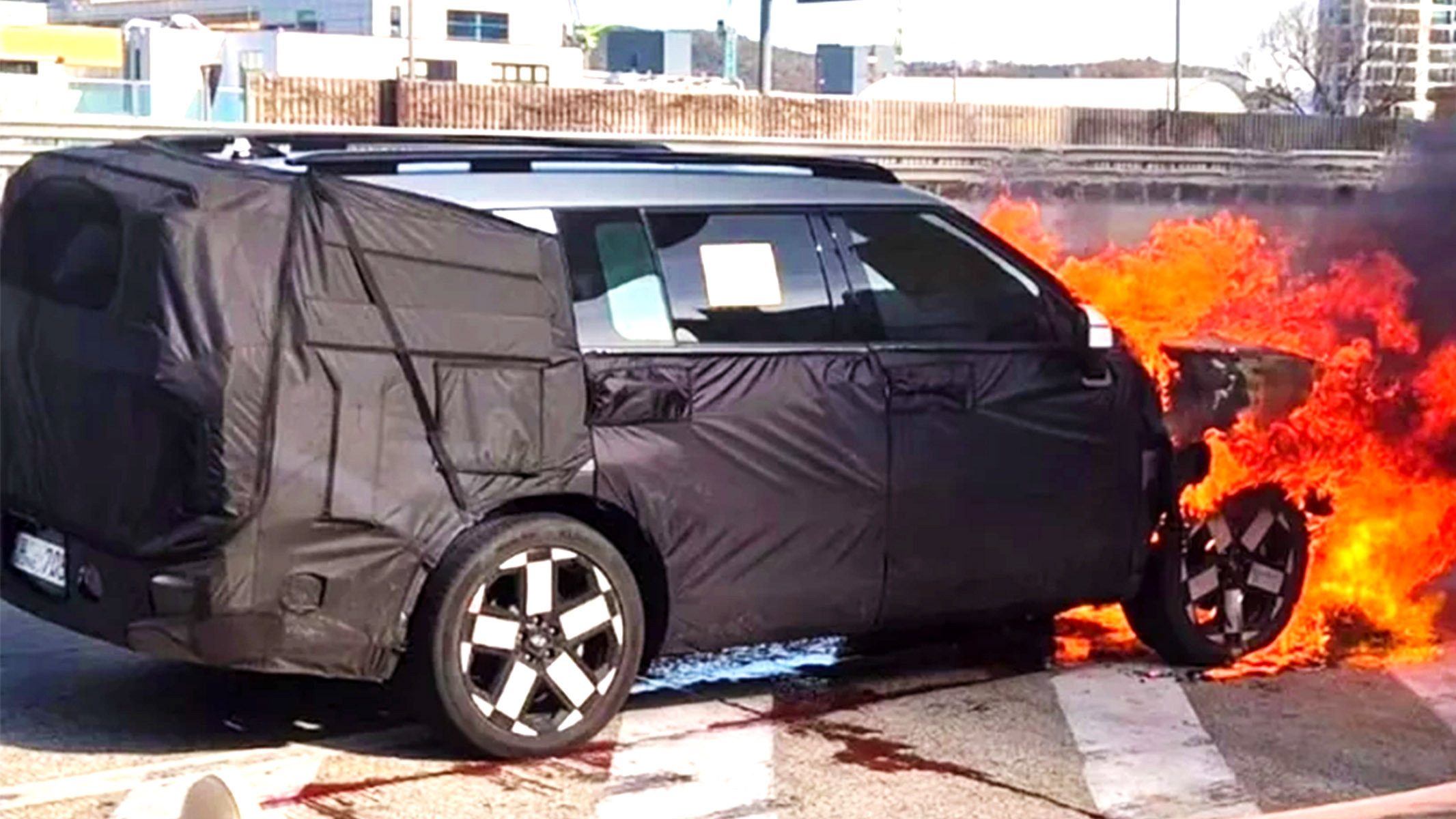 0fee8377b28b61f6239c86ed329c706def68ae5e9740b9297cf2646f4beeec79afb44877da3827014edfb803f60eb54e1feb738e