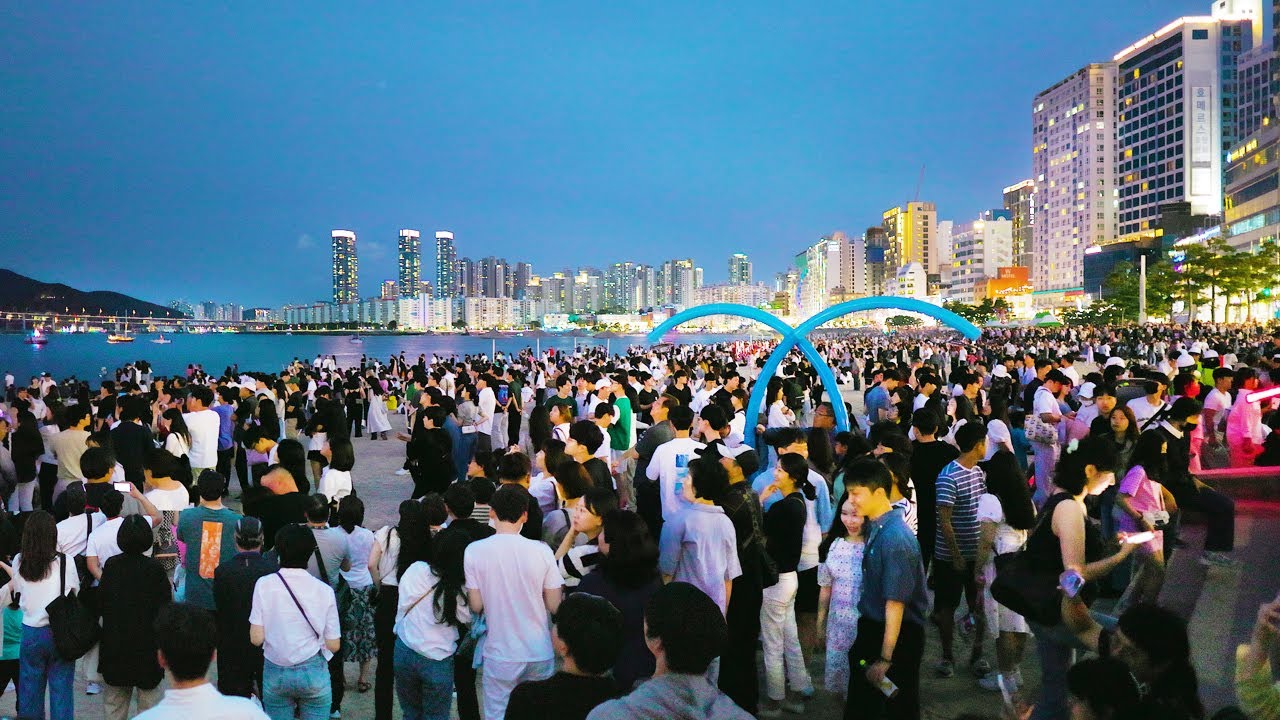 a15714ab041eb360be3335625e87746b732aaa35592e9a55f09f1dd338a5566b5623