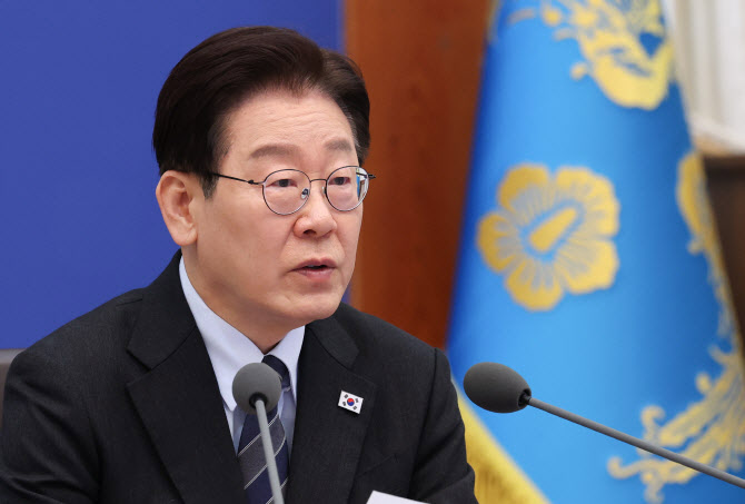 7cea8773bd826af039ec98bf06d60403f40953cbf665935d9fd5