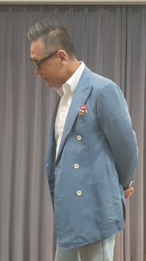 7bf3da36e2f206a26d81f6e44e81756dca