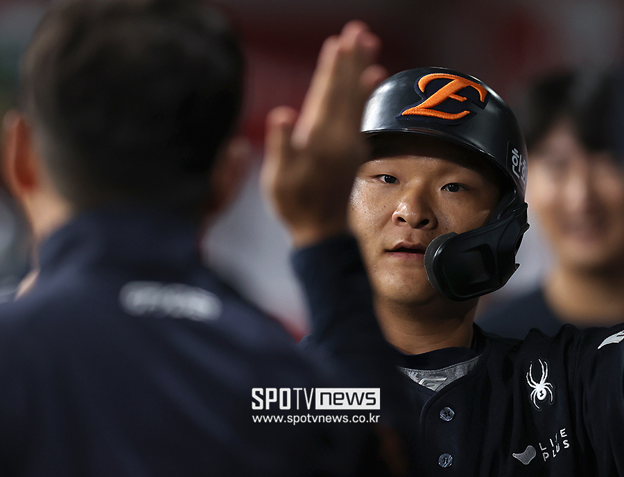 7ced8076b5806cff3fea98bf06d604031d28ee54406da8f625