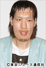 Choi Hong Man218cm.jpg