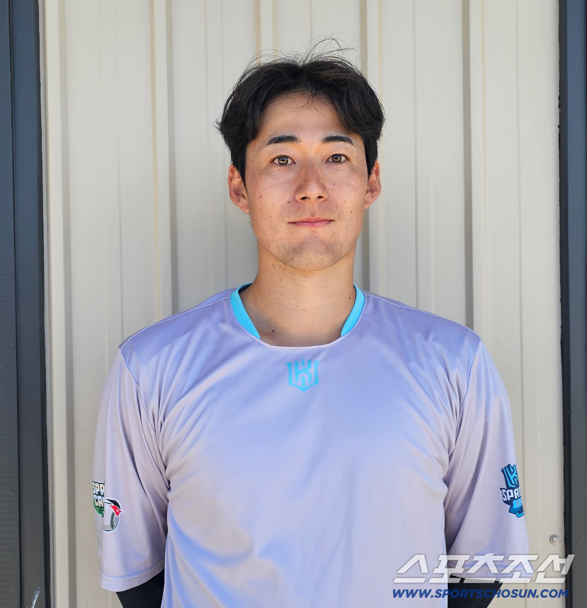 0490f719b2806cf020b5c6b011f11a39d2c4656dc73bf8d4