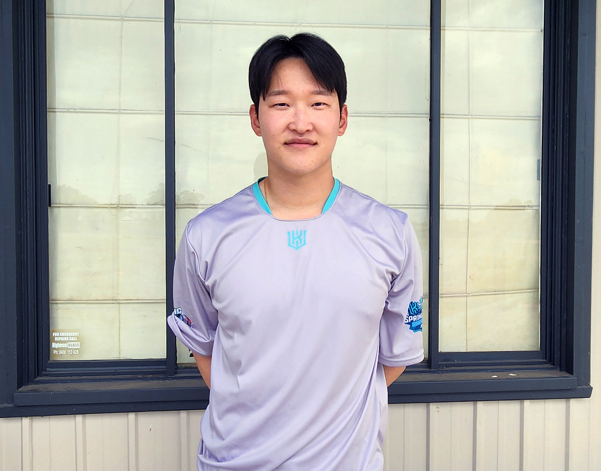 0490f719b0836ef320b5c6b011f11a39f130a3b8090bc3fa