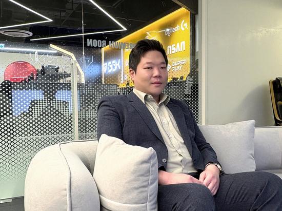 a15e09ab041eb44caaff5a72f65cd5c198280eedef41b314e96f71030f6bce