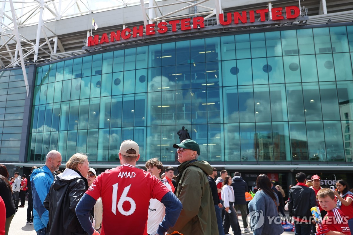 7ced8076b4816eff3bec98bf06d604030b9b030727d5e81a7c4c