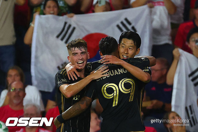 7ced8076b48761f33aeb98bf06d60403adc76d454cc58fd61f14