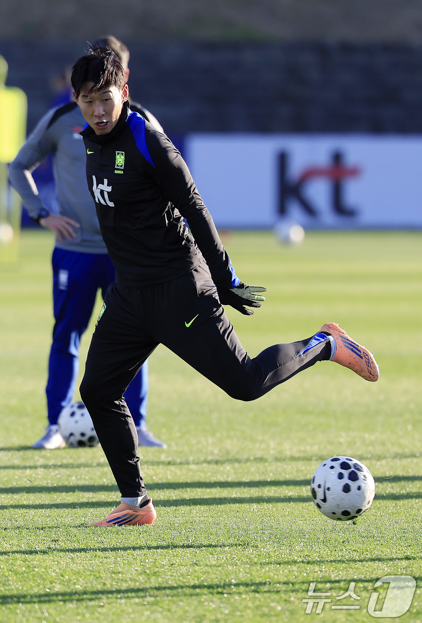 7ced8076b48460f438ee98bf06d60403f28d74fbf35d62ef54bb