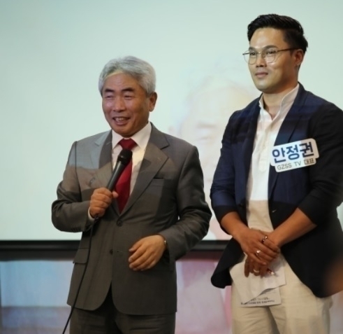 평소 안정권의 후견인으로서,그의 온갖 범죄행위를 비호해왔던 정규재 안정권 구속 이후 이름조차 거론하지 않고 있다