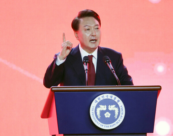 a16711aa372a76ac7eb8f68b12d21a1d5792f035f36f