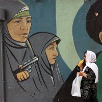 이란, '  data-nummark=