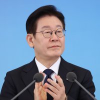 李대통령, 檢 밀가루·설탕 담합 수사에 “잘한 건 칭찬”