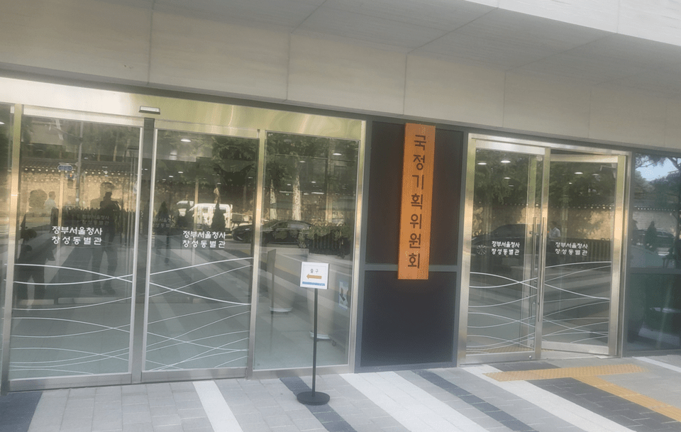 0f9ff604b6816af223e68593359c706a6d66b4eff9e32abf7162e264a3993e0aa58c2a3394d204ed163be1733555ad76aab99f4d