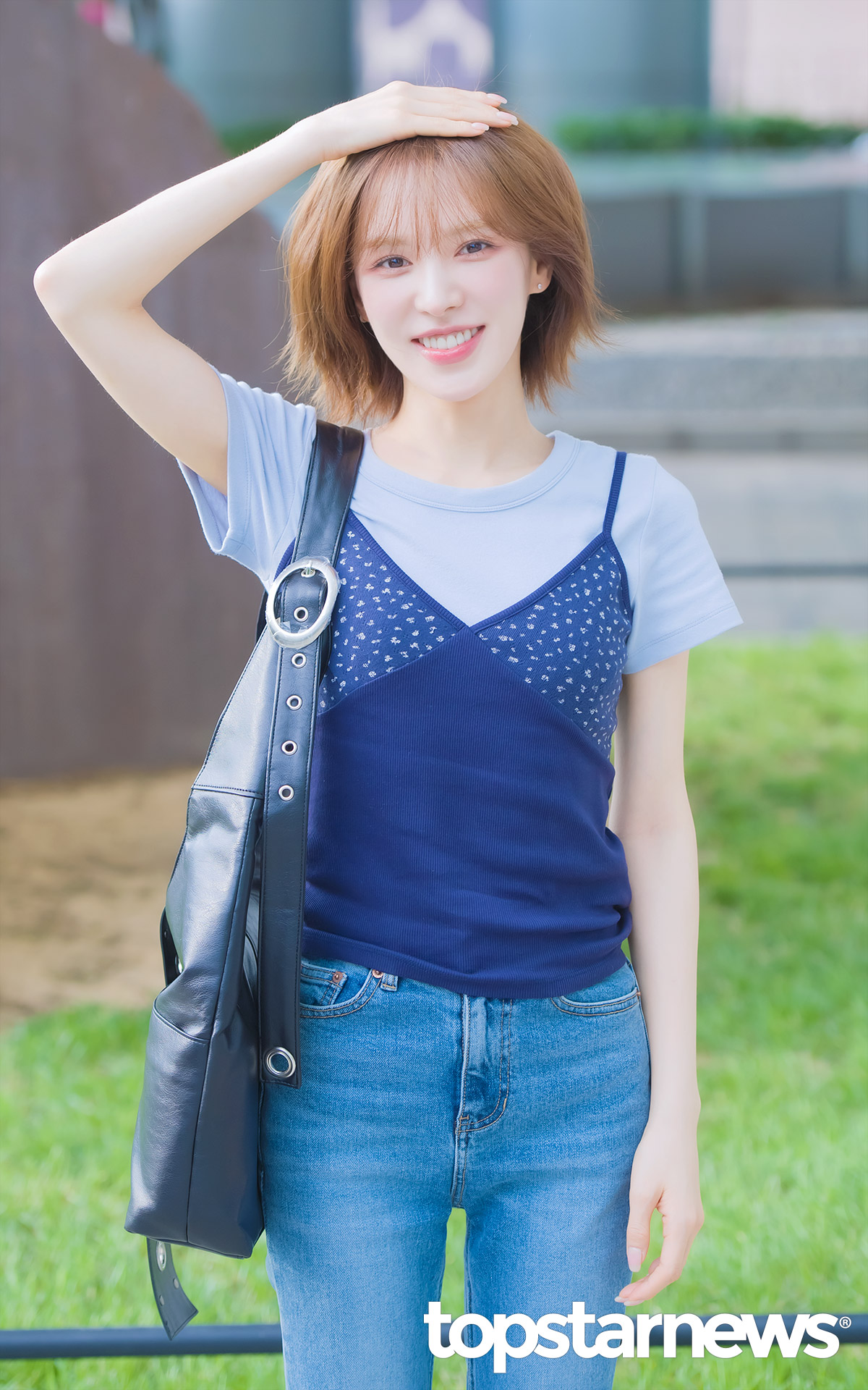 7cea8577b78a69f23de682e6459c7573aa36bd5b91c3806b34414d76d8f70a