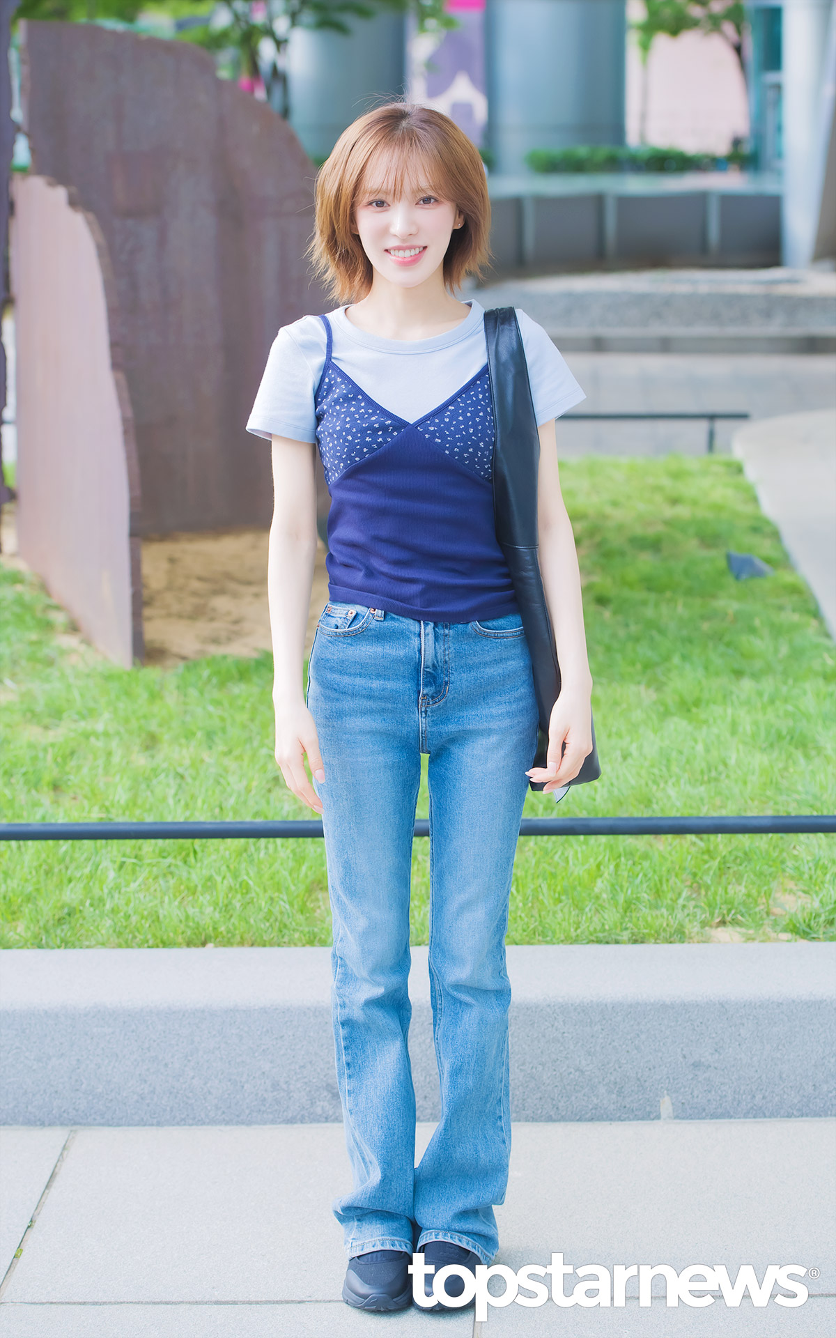 7cea8577b78a69f23aed85ed479f2e2d7fcda84814195254f111940adc82