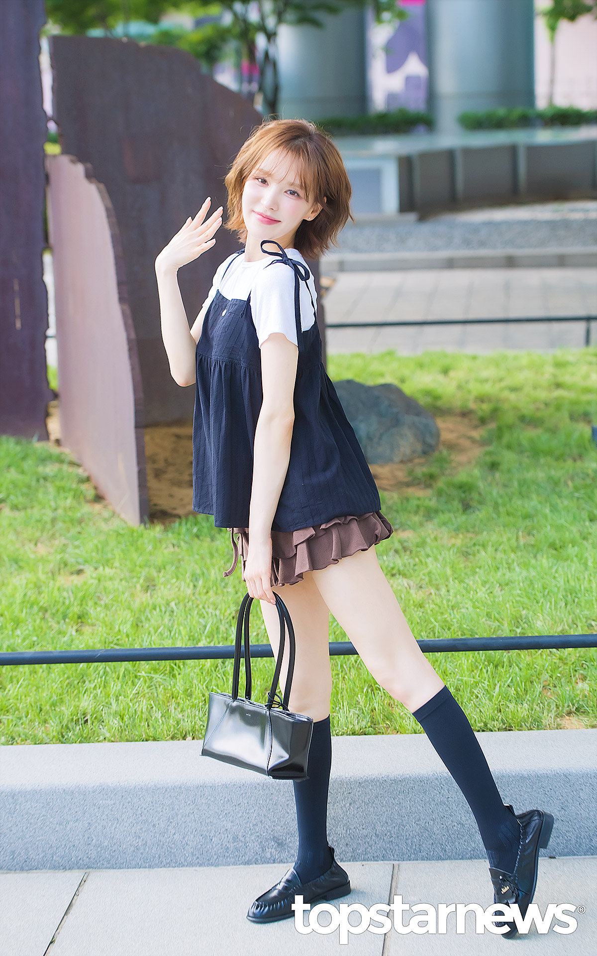 7ce88777b0806ef651ee80e743897568431143773a392697daec330e6b427d5f619b3ab483