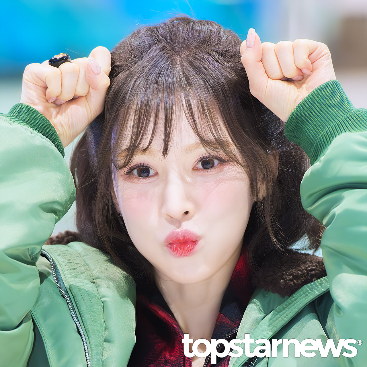 7ce88977b18a69f451ee8ee444847765d7facc1bb25fdeb8c074bb80de17a61e7171a8d56b