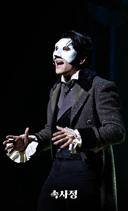 0490f719b48468f320b5c6b011f11a39354487a3a74e1312fb