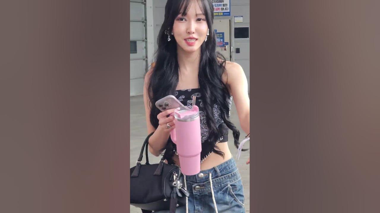 06bcdb27eae639aa658084e54484746b2ab515540352dde32a5e6ae0039e2509fc711c32ddba5e9a4de133f5372093cb