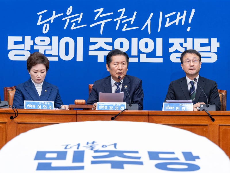 1ebec223e0dc2bae61abe9e74683726d36d5a7cbee7588a691a56137f7ad9a2e7e59667cc9ed3a7a5f190d9cc3b953d8466762f2af0fabfeacb7