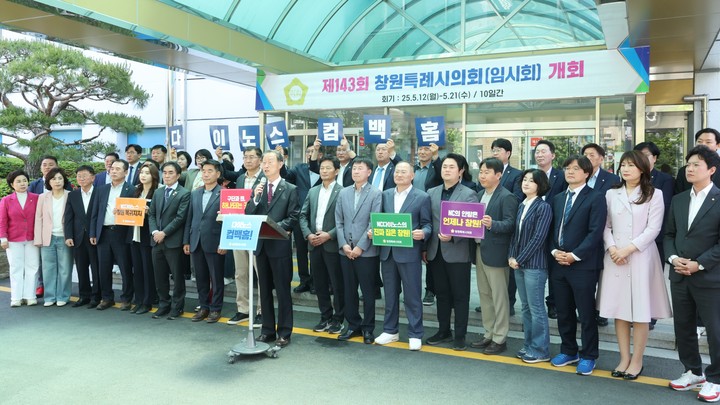 7cea847ebc806df136ed84e1479f2e2defd64690907ac94dd7260561