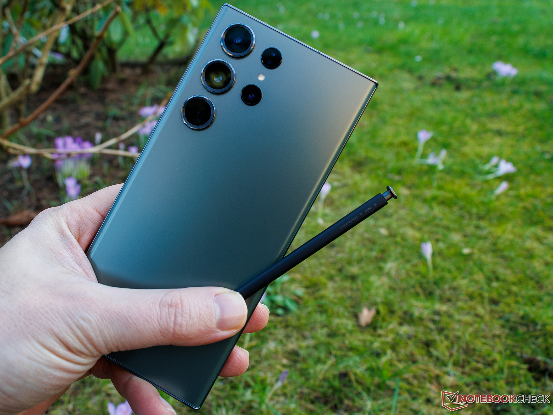 7aee8473b48b6bf63aea85ec47816a37b4ee242cdae50b2732fefff5fd